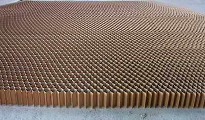 蜂窩紙板的性能足以踏上國(guó)外市場(chǎng)！